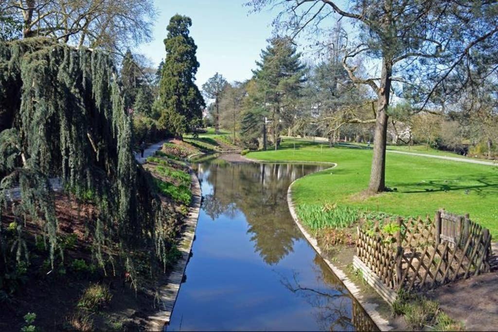 Apartament Lulu, Le Studio Du Chateau Nantes Zewnętrze zdjęcie